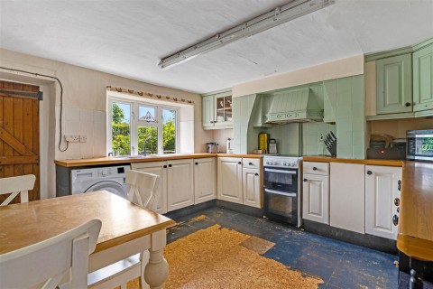 Click the photo for more details of Kingham, Oxfordshire