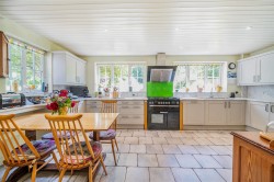 Images for Showsley, Towcester, NN12