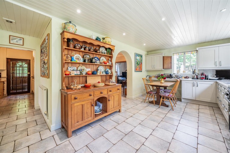Images for Showsley, Towcester, NN12