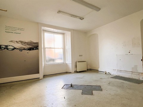 Click the photo for more details of South Molton