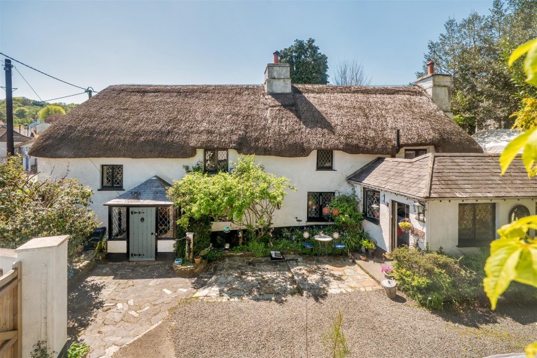 Click the photo for more details of North Road, Lifton