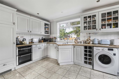 Click the photo for more details of Woburn Place, Duxford, Cambridge