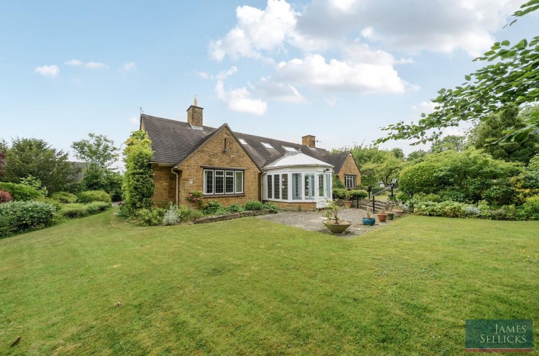 Click the photo for more details of School Hill, Middleton, Market Harborough
