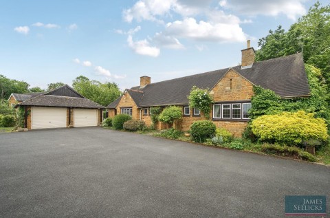 Click the photo for more details of School Hill, Middleton, Market Harborough