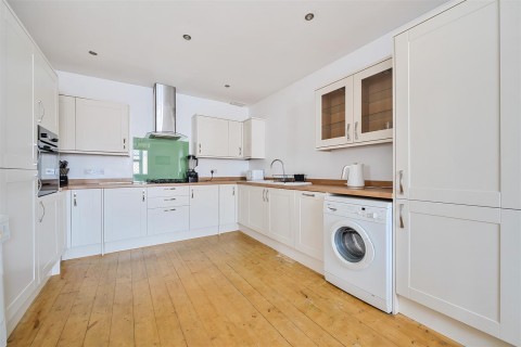 Click the photo for more details of South Street, Totnes