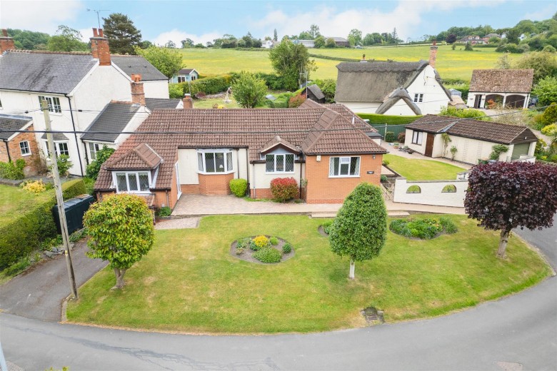 Click the photo for more details of Stoney Lane, Coleorton, LE67