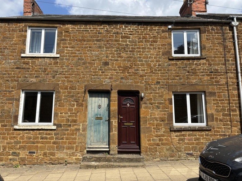 Click the photo for more details of Water Lane, Adderbury