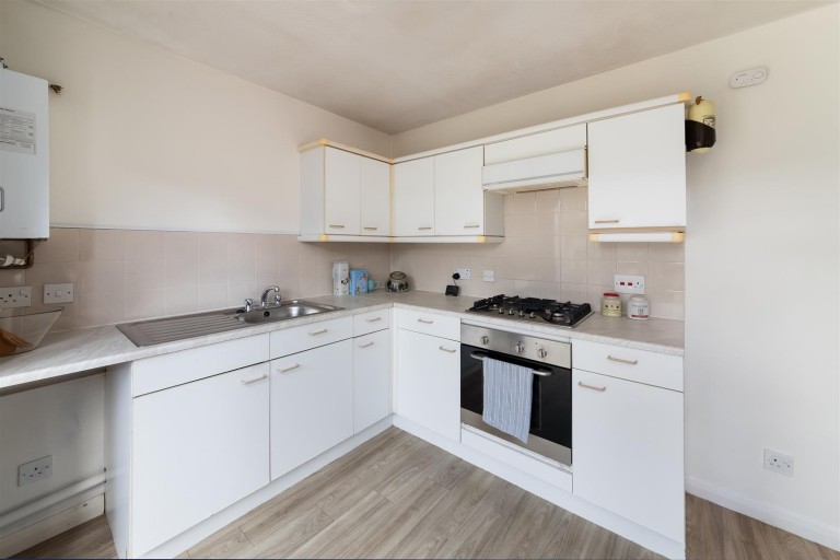 Images for Canterbury Close, Banbury