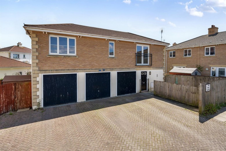 Click the photo for more details of Meadow Brook, Roundswell, Barnstaple
