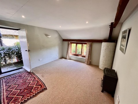 Click the photo for more details of South Poorton