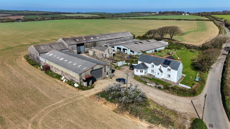 Click the photo for more details of Higher Clovelly, Bideford