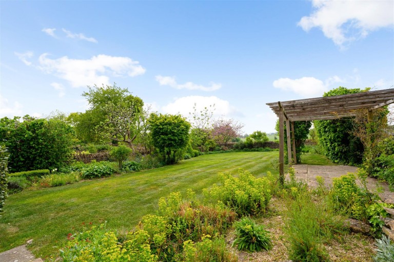 Images for Fulbrook, Burford, Oxfordshire