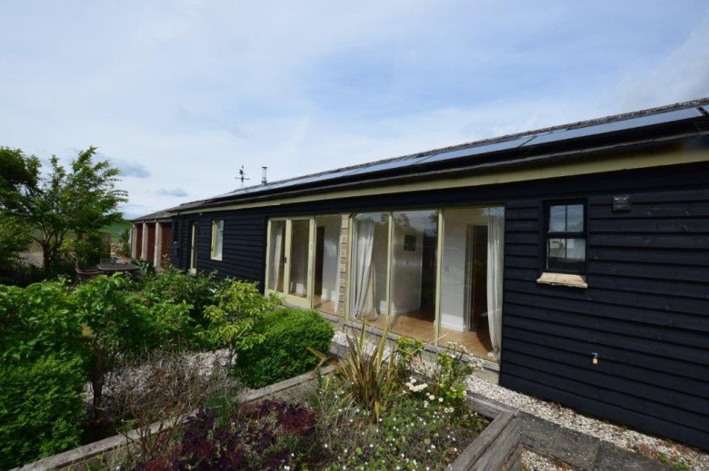 Click the photo for more details of Fulbrook, Burford