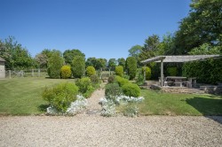 Images for Ampney Crucis