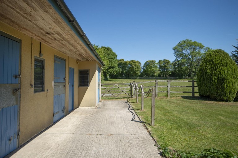 Images for Ampney Crucis