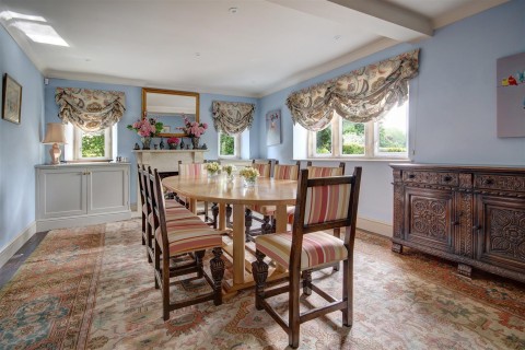 Click the photo for more details of Ampney Crucis
