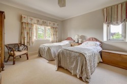 Images for Ampney Crucis