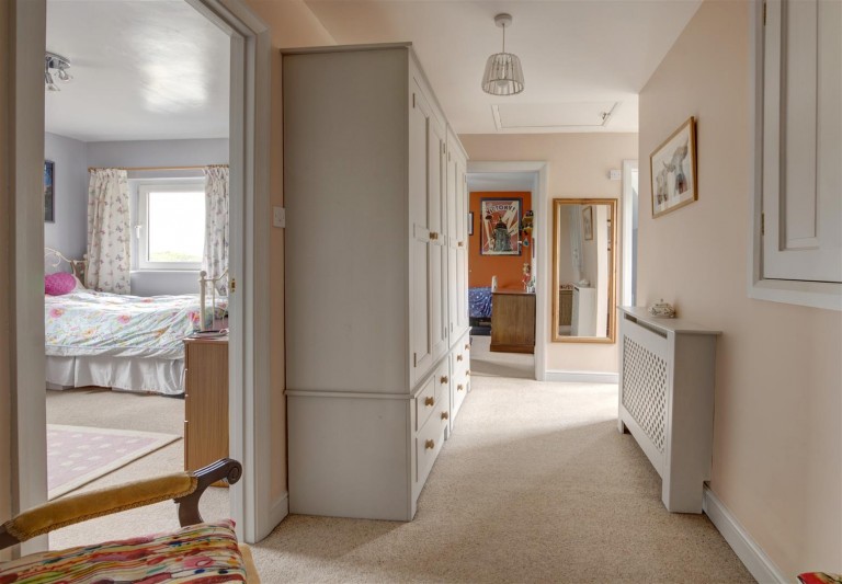 Images for Marston Hill, Meysey Hampton