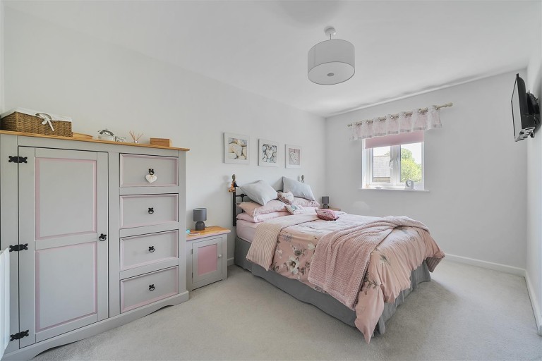 Images for Giant Close, Cerne Abbas, Dorchester