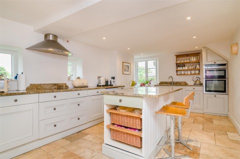 Click the photo for more details of Arlington, Bibury