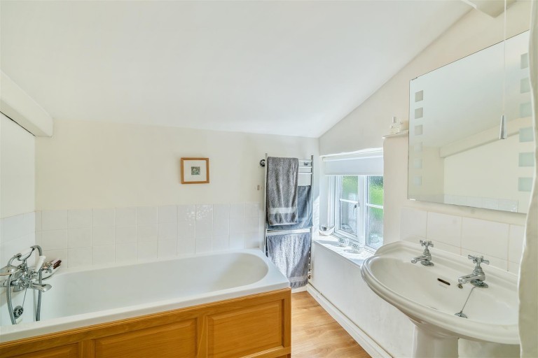 Images for Skilgate, Taunton