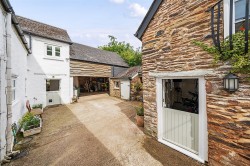 Images for Skilgate, Taunton