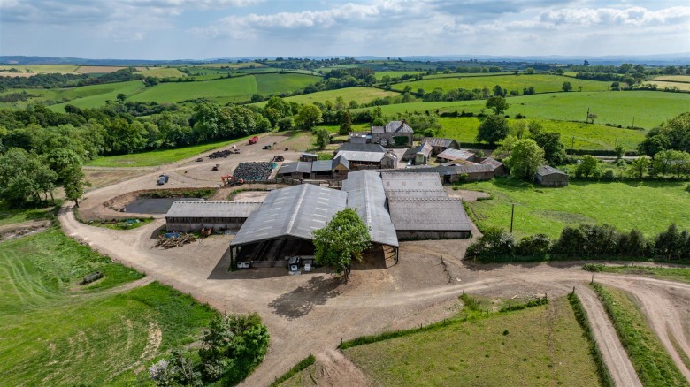 Click the photo for more details of Morchard Bishop, Crediton