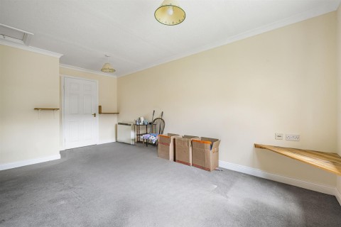 Click the photo for more details of Orchard Walk, Watlington