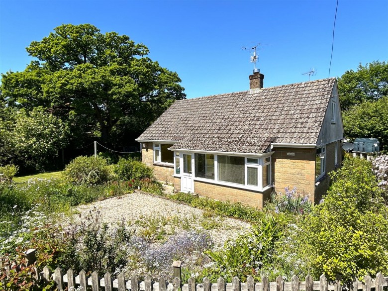 Click the photo for more details of Whitchurch Canonicorum, Bridport