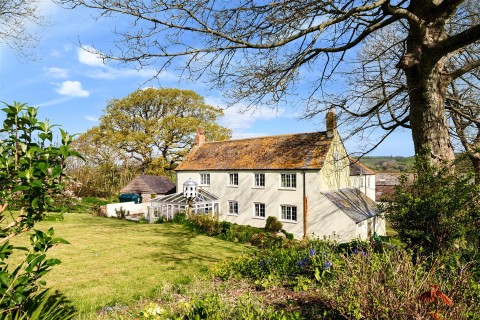 Click the photo for more details of Lower Kingston Russell Farm, Long Bredy