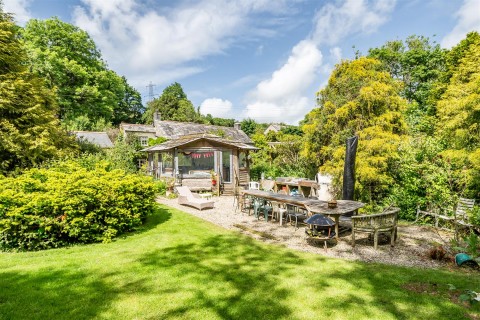 Click the photo for more details of Dinhams Bridge