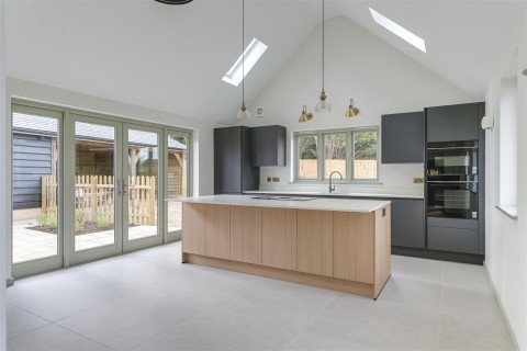 Click the photo for more details of Chishill Road, Heydon, Royston