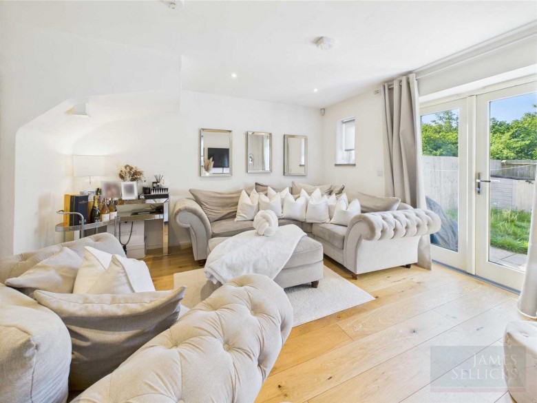 Click the photo for more details of The Chimes, Rose Court, Tilton On The Hill, Leicestershire
