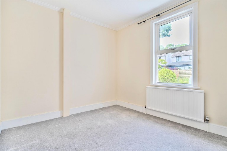 Images for 4, Upland Crescent, Truro