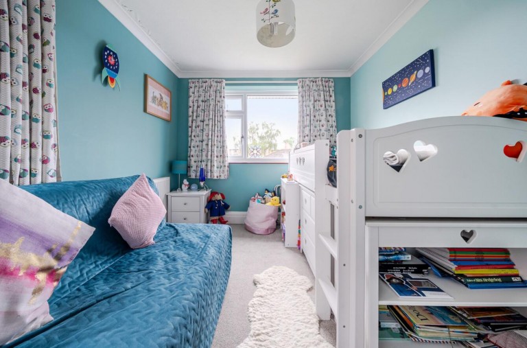 Images for Gainsborough Crescent, Hillmorton, Rugby