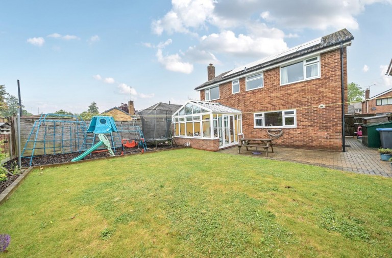 Images for Gainsborough Crescent, Hillmorton, Rugby