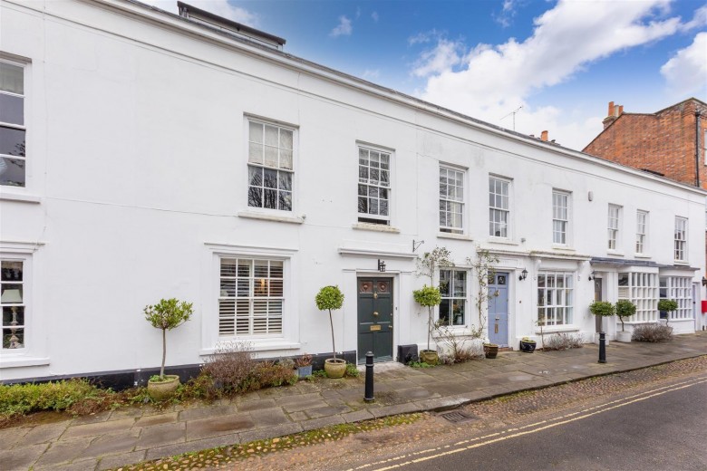 Click the photo for more details of Bell Street, Henley-on-Thames
