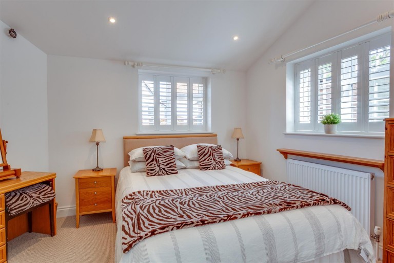 Images for Baronsmead, Henley-On-Thames