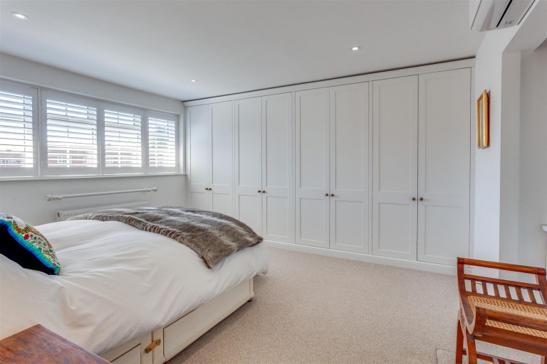 Images for Baronsmead, Henley-On-Thames