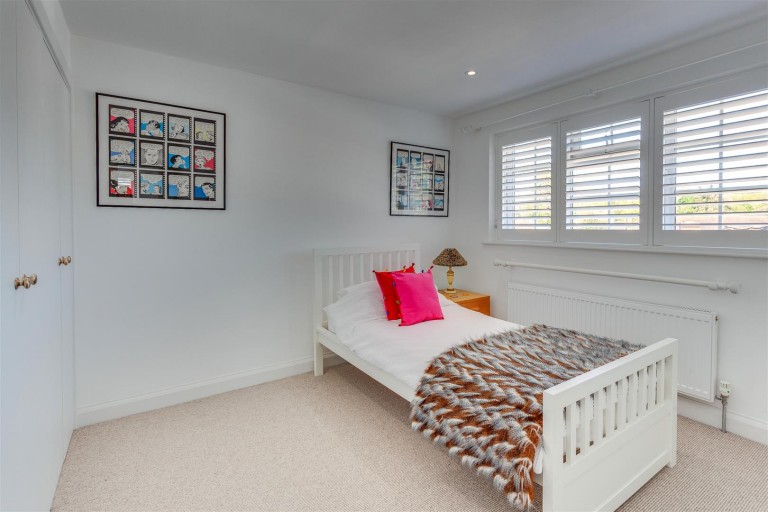 Images for Baronsmead, Henley-On-Thames