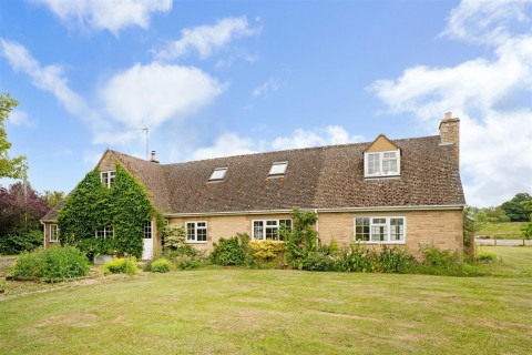 Click the photo for more details of Little Compton, Gloucestershire