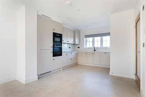 Click the photo for more details of Deddington, Oxfordshire