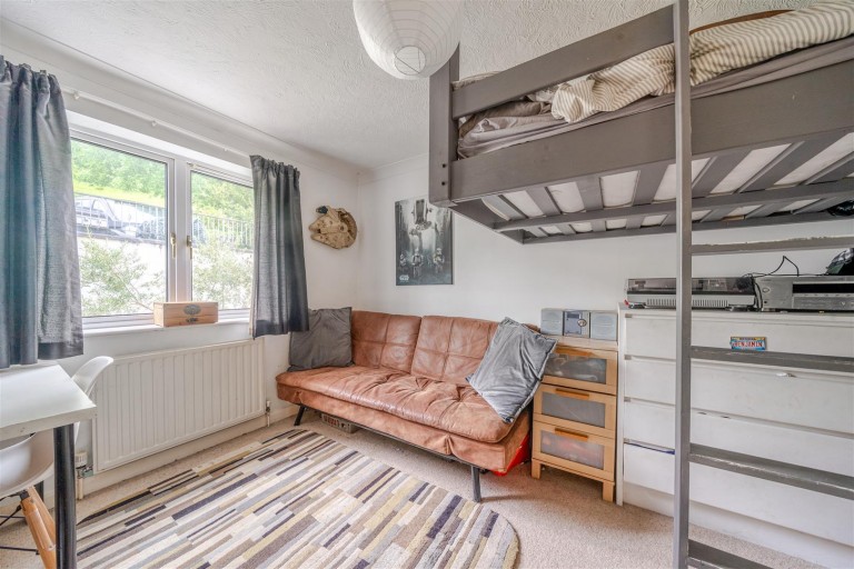 Images for Broomborough Drive, Totnes