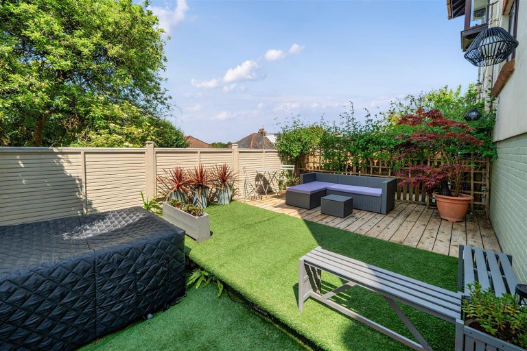 Images for Broomborough Drive, Totnes