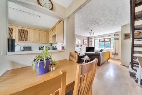 Click the photo for more details of Elm Avenue, Ashby-De-La-Zouch. LE65