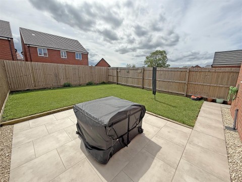 Click the photo for more details of Tigers Road, Fleckney, Leicestershire