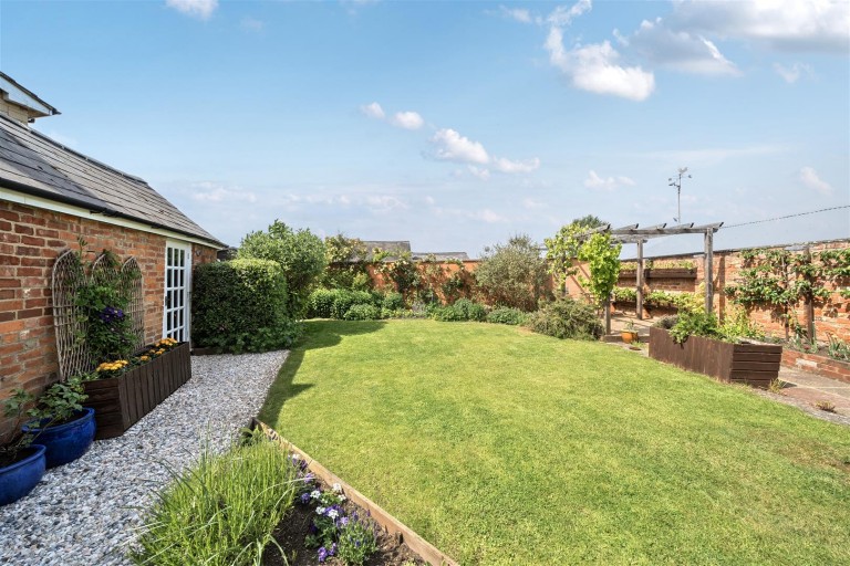 Images for Greenside, Wappenham, NN12
