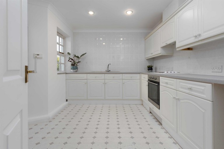 Images for Bilton Road, Rugby, CV22