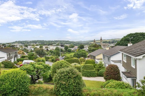 Click the photo for more details of Northfield Drive, Truro