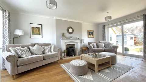 Click the photo for more details of Meadow Way, Mepal, Ely
